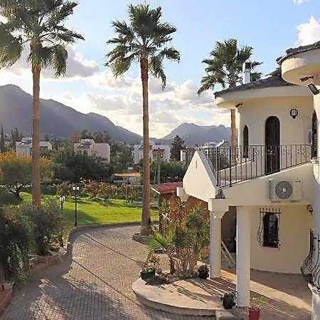 Meryem's 3* Bellapais